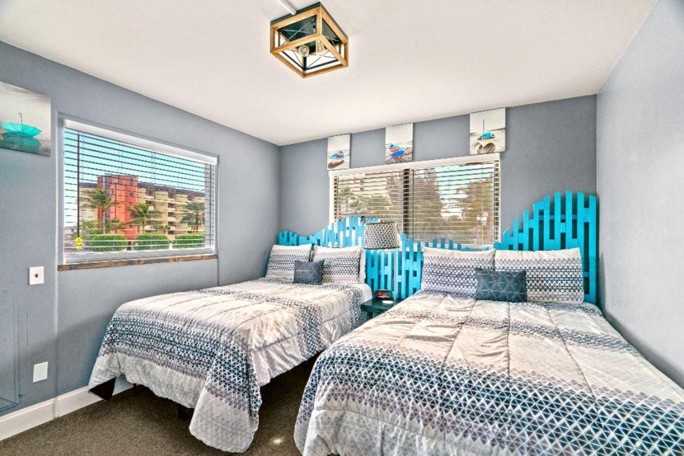 סיינט פיט ביץ' Boutique Beach Retreat מראה חיצוני תמונה