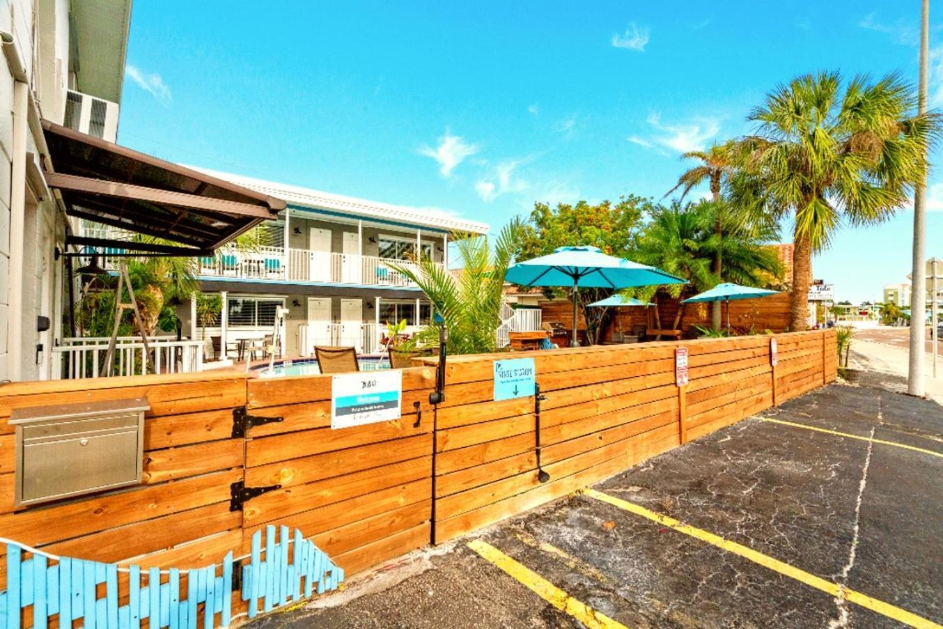 סיינט פיט ביץ' Boutique Beach Retreat מראה חיצוני תמונה