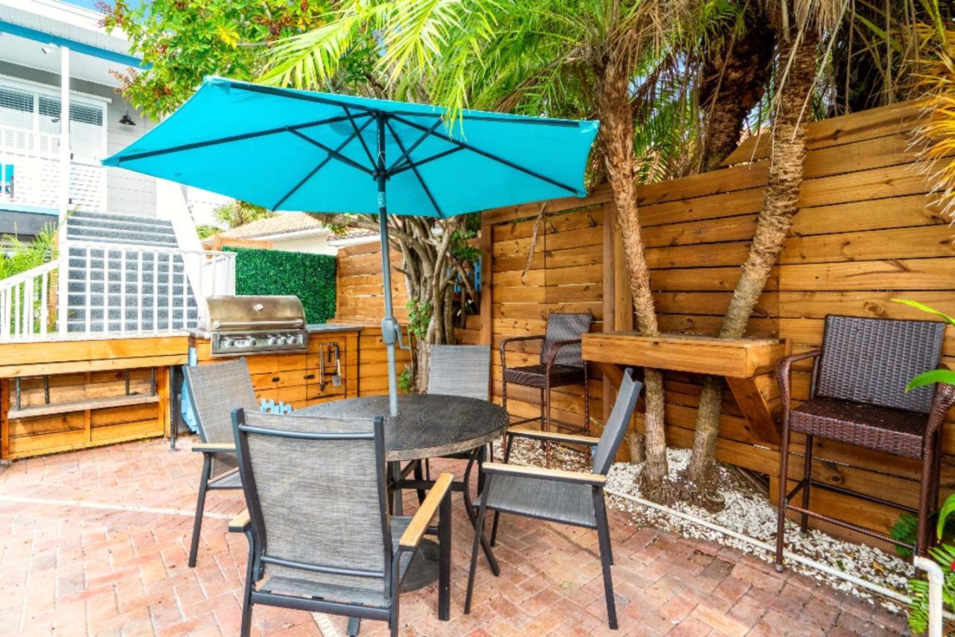 סיינט פיט ביץ' Boutique Beach Retreat מראה חיצוני תמונה